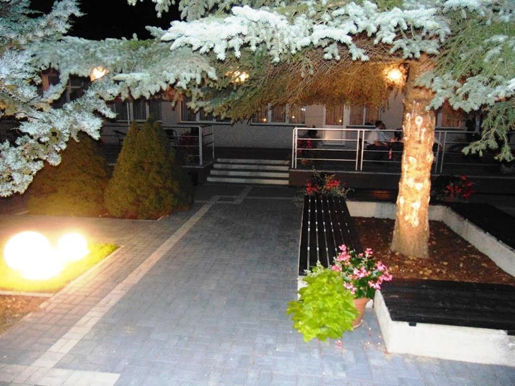 Hotel Odr Sulechów 외부 사진