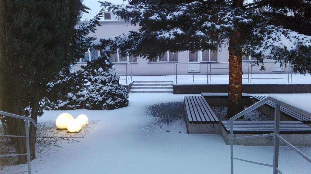 Hotel Odr Sulechów 외부 사진